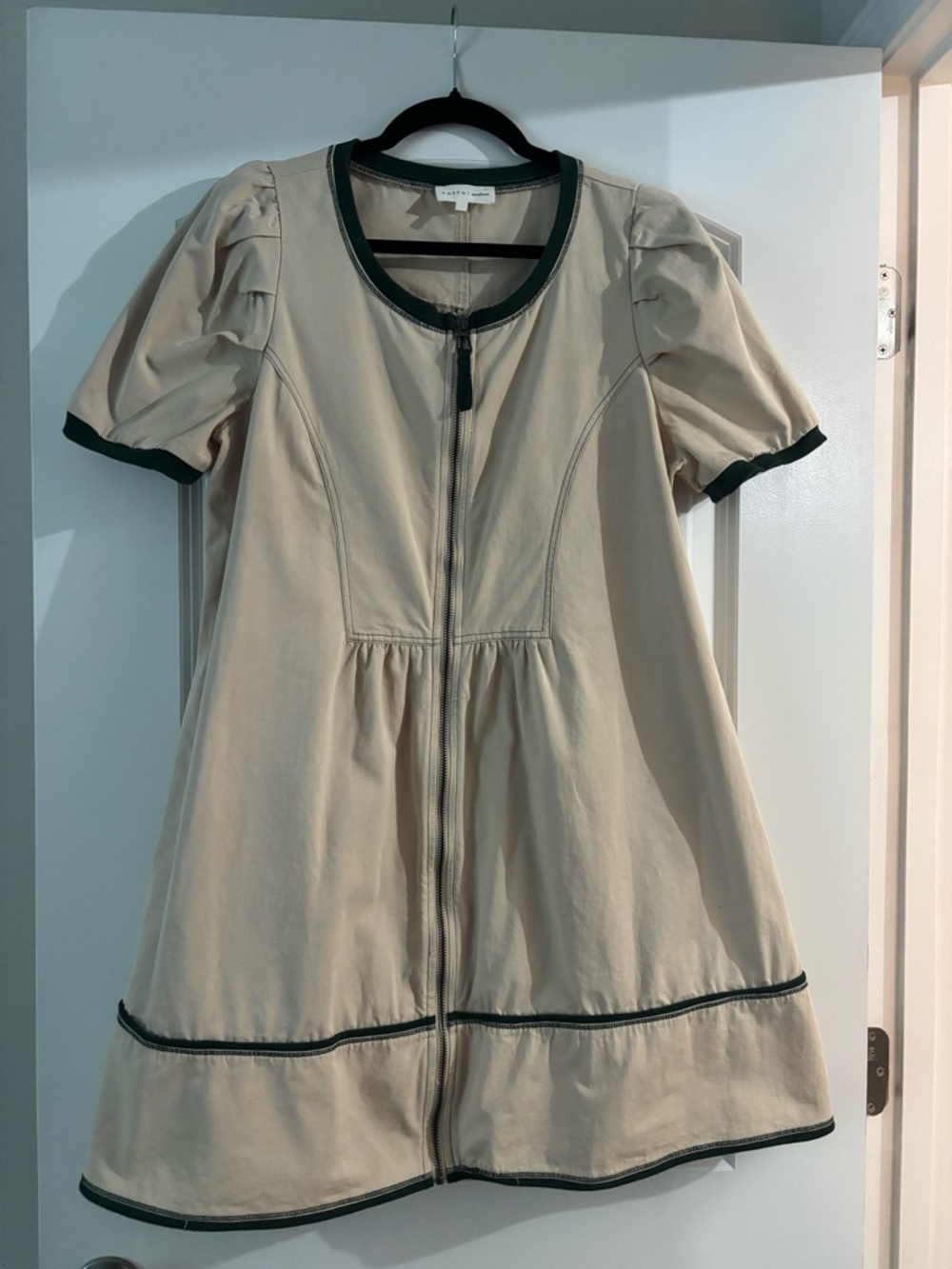 entro Cream Dress with Dark Green Trim. EUC